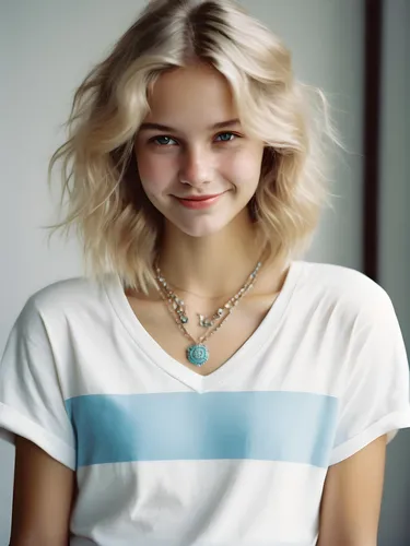 Medium wave hairstyle for female | Hairpaca